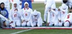 Запрет на ношение хиджаба отстраняет женщин от футбола