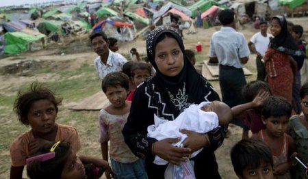 ООН: Более 400.000 мусульман Рохингья нужна помощь в Мьянме